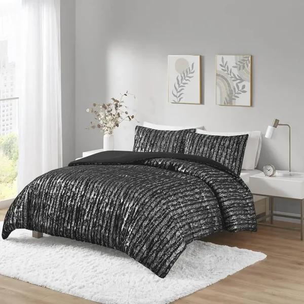 Naomi Metallic Print Faux Fur Comforter Set
